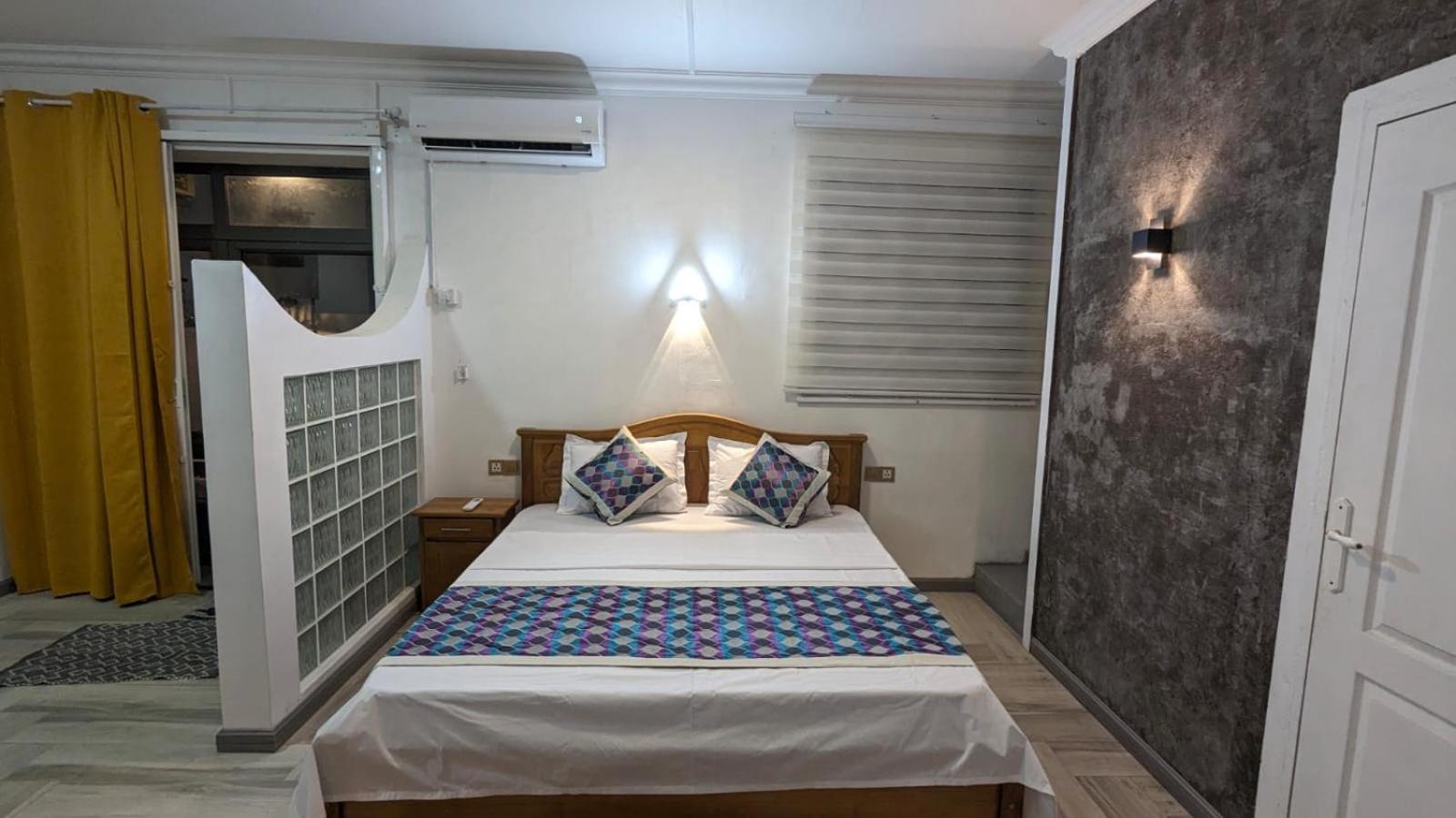 Happy House - Cosy Apartment With Private Pool And Walking Distance To Blue Bay Beach Екстериор снимка