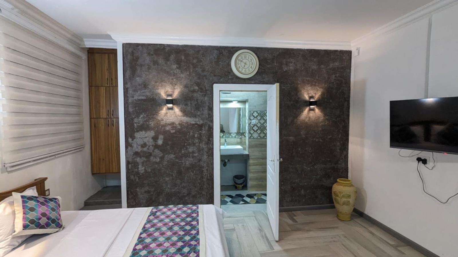 Happy House - Cosy Apartment With Private Pool And Walking Distance To Blue Bay Beach Екстериор снимка