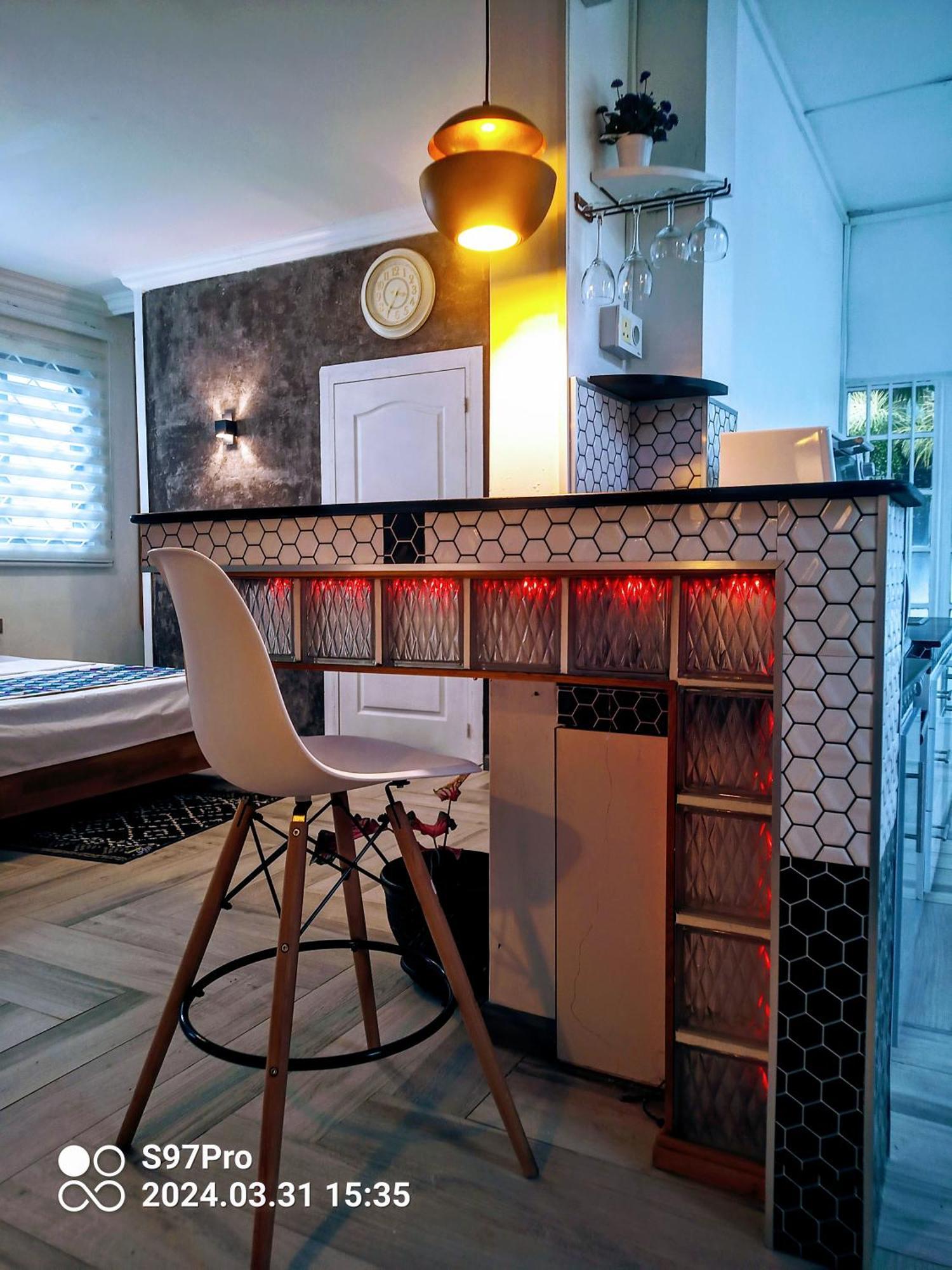 Happy House - Cosy Apartment With Private Pool And Walking Distance To Blue Bay Beach Екстериор снимка